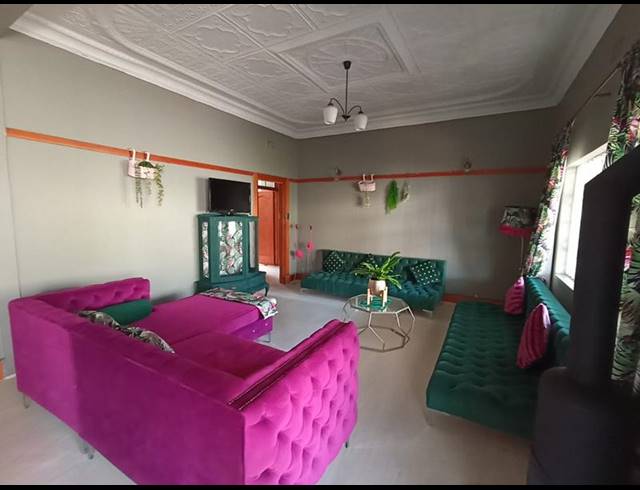 3 BEDROOM HOUSE FOR SALE IN KENSINGTON